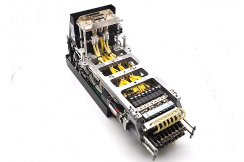 鬆下NPM午夜在线小视频輕量16吸嘴貼裝頭V3